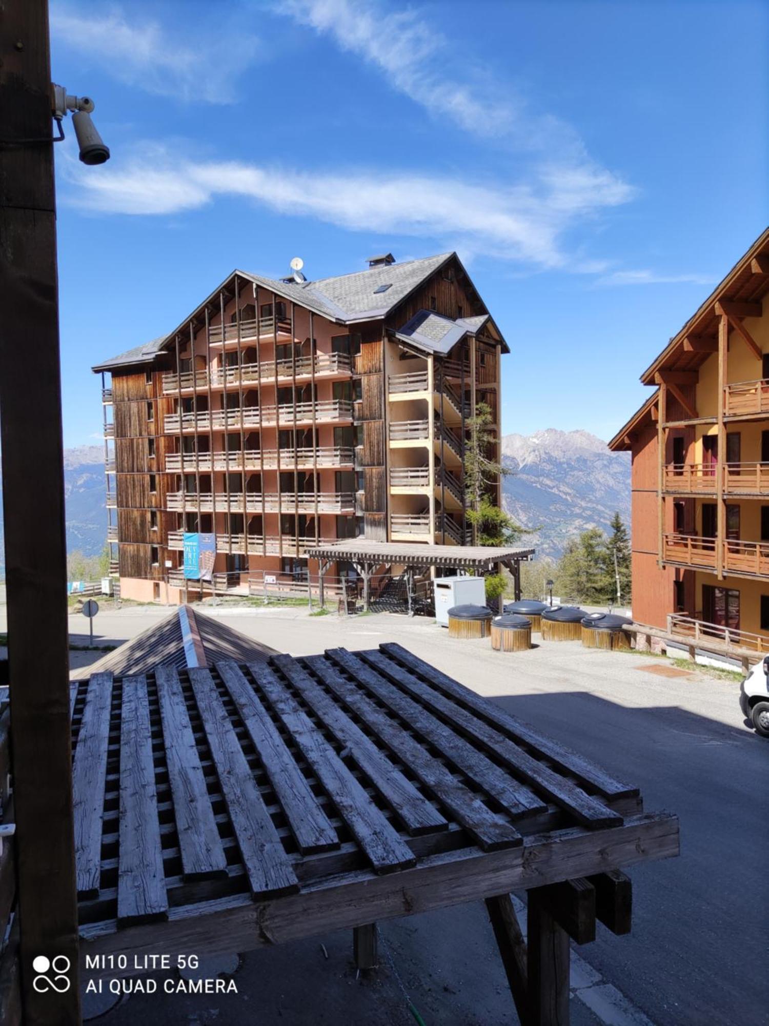 Risoul Altair Jolie T2 Confortable Skis Aux Pieds Exterior foto